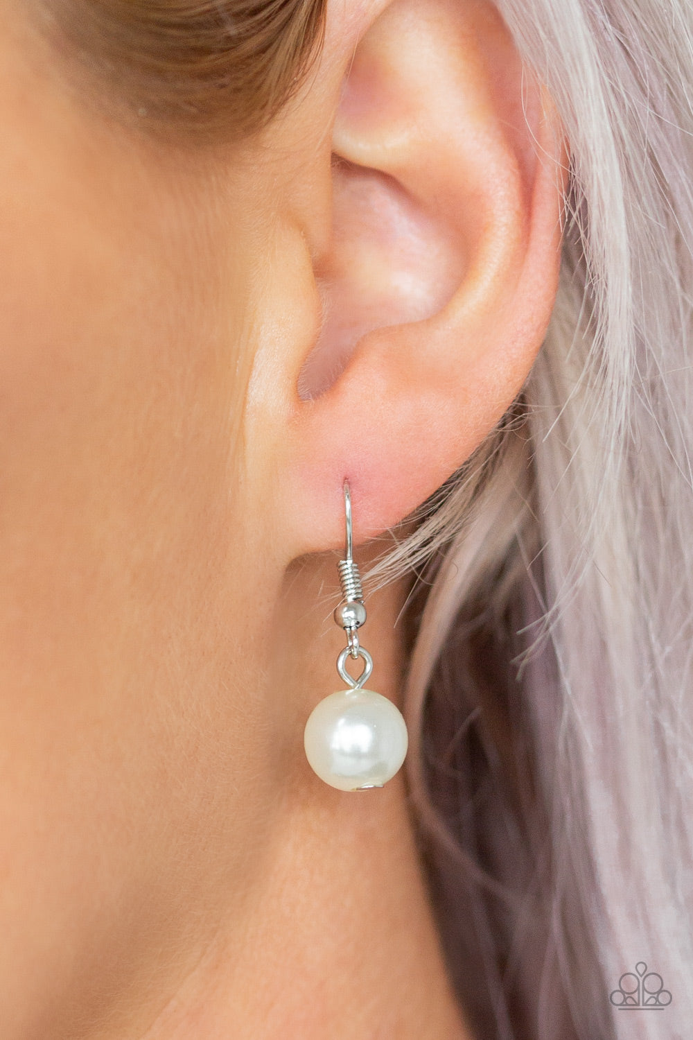 Behind the Scenes Paparazzi Accessories Necklace with Earrings