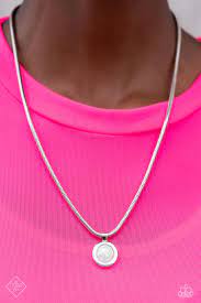 High Strung Habit Paparazzi Accessories Necklace with Earrings