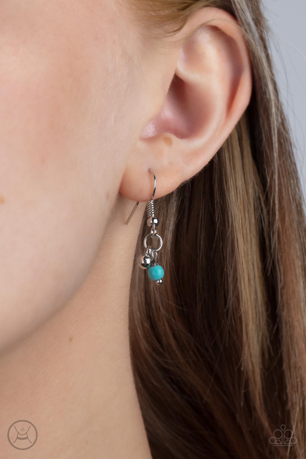 Sahara Social Paparazzi Accessories Blue Choker with Earrings